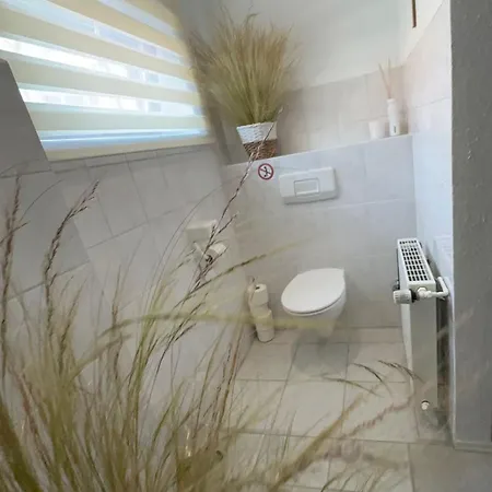 Apartment Am Strom *